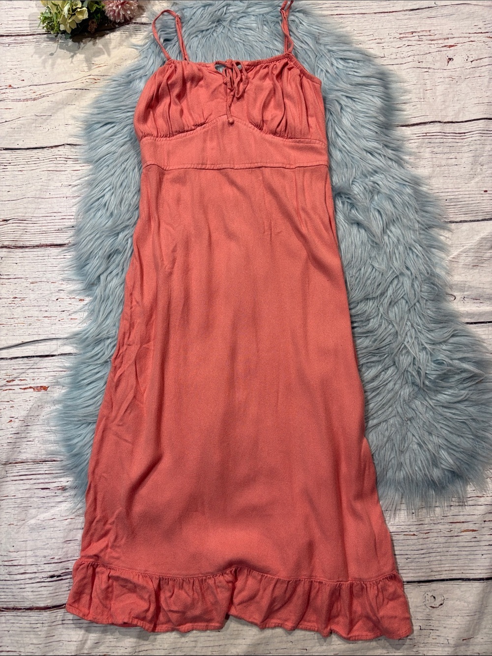 Abercrombie & Fitch Cottagecore Cinched Tie Front Ruffle Hem Coral Midi Dress - Picture 6 of 8
